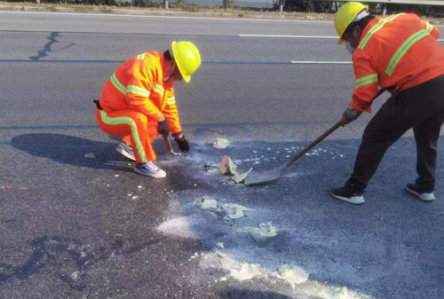 横沥镇公路下沉注浆加固